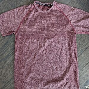 Men's Red Saucony Active T-shirt